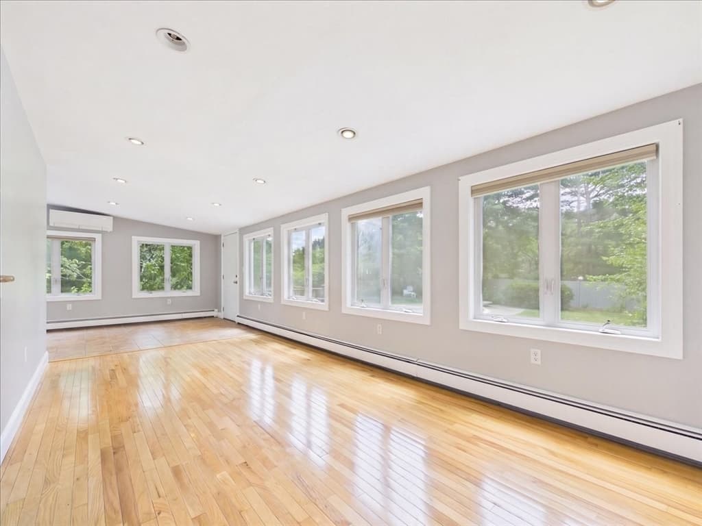 45 Park St, Norfolk MA 02056 photo 12