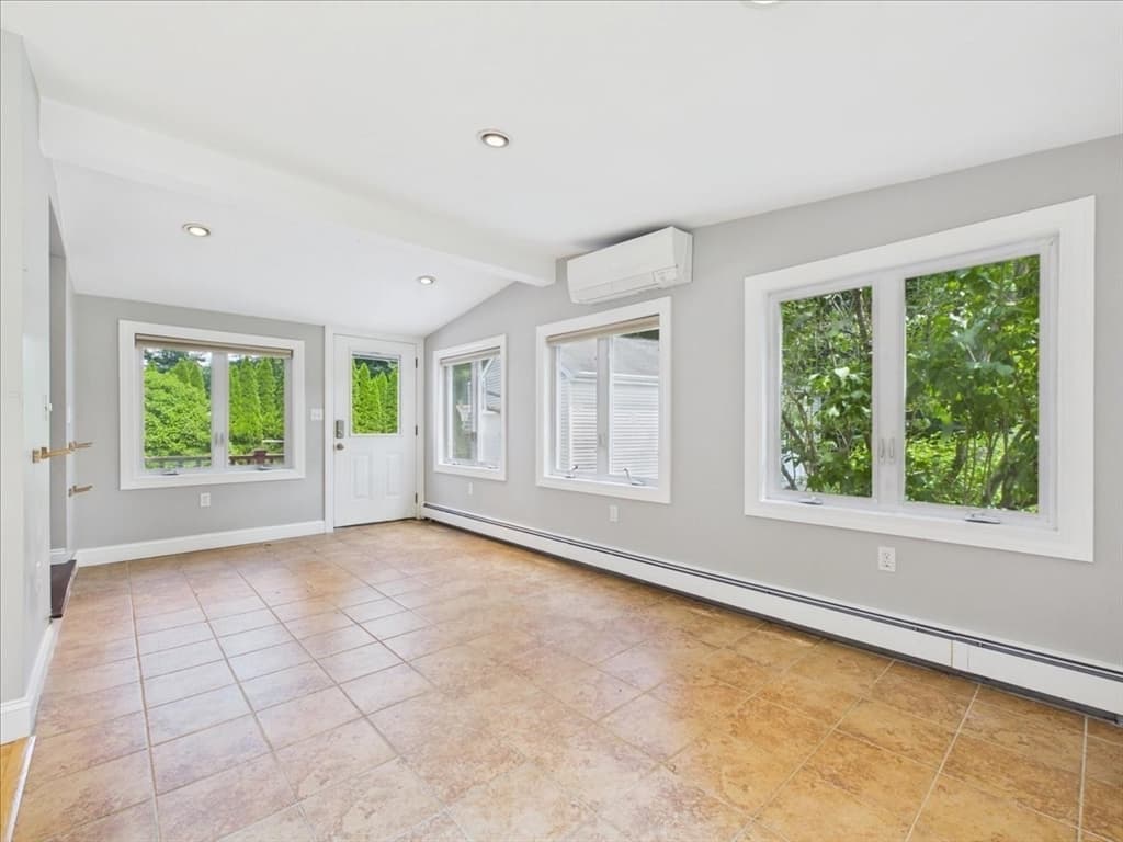 45 Park St, Norfolk MA 02056 photo 11