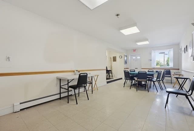 Single Family Residence at 11 Grove, Belmont MA 02478, Belmont, photo 7 of 16