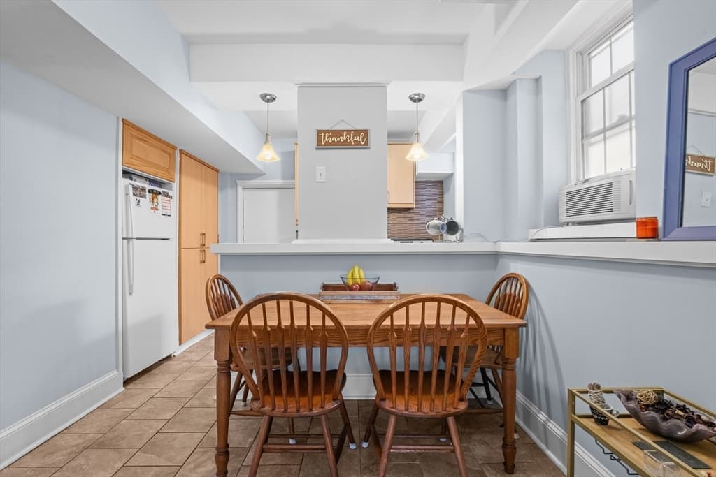 Condominium at 1 Lanark Rd # 7, Brookline MA 02445, Brookline, photo 6 of 22