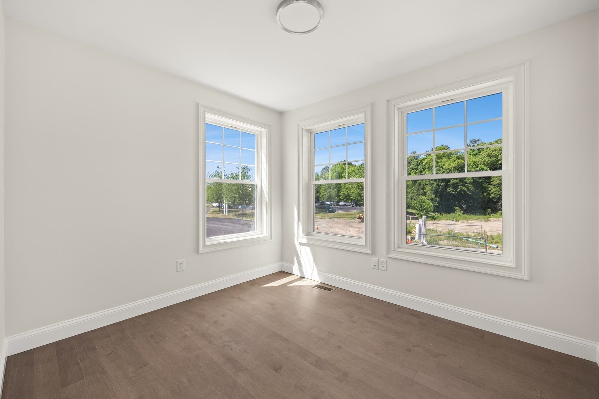 Single Family Residence at 3 Jasmine Way, Bridgewater MA 02324, photo 13 of 37