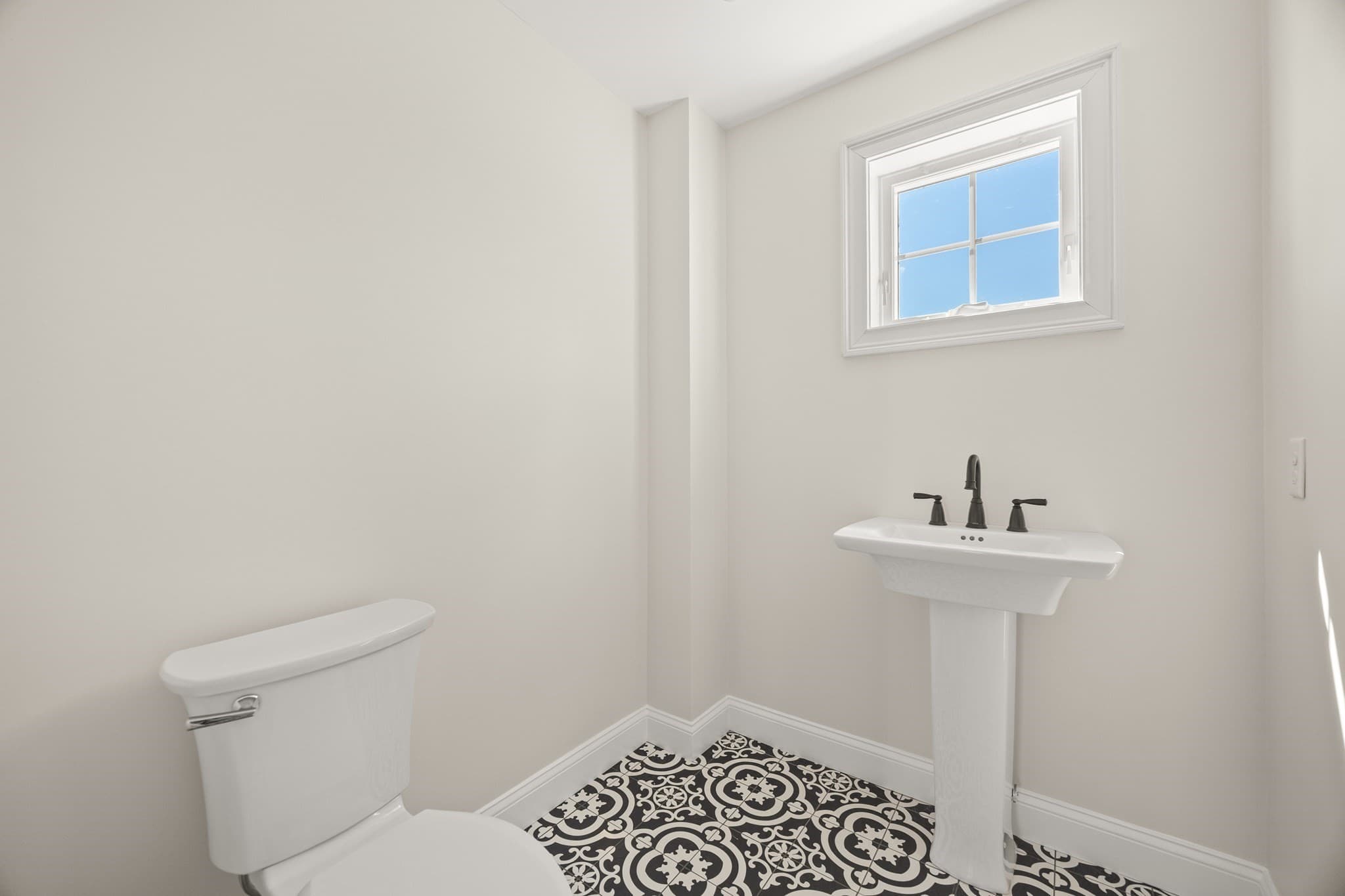Single Family Residence at 3 Jasmine Way, Bridgewater MA 02324, photo 12 of 37