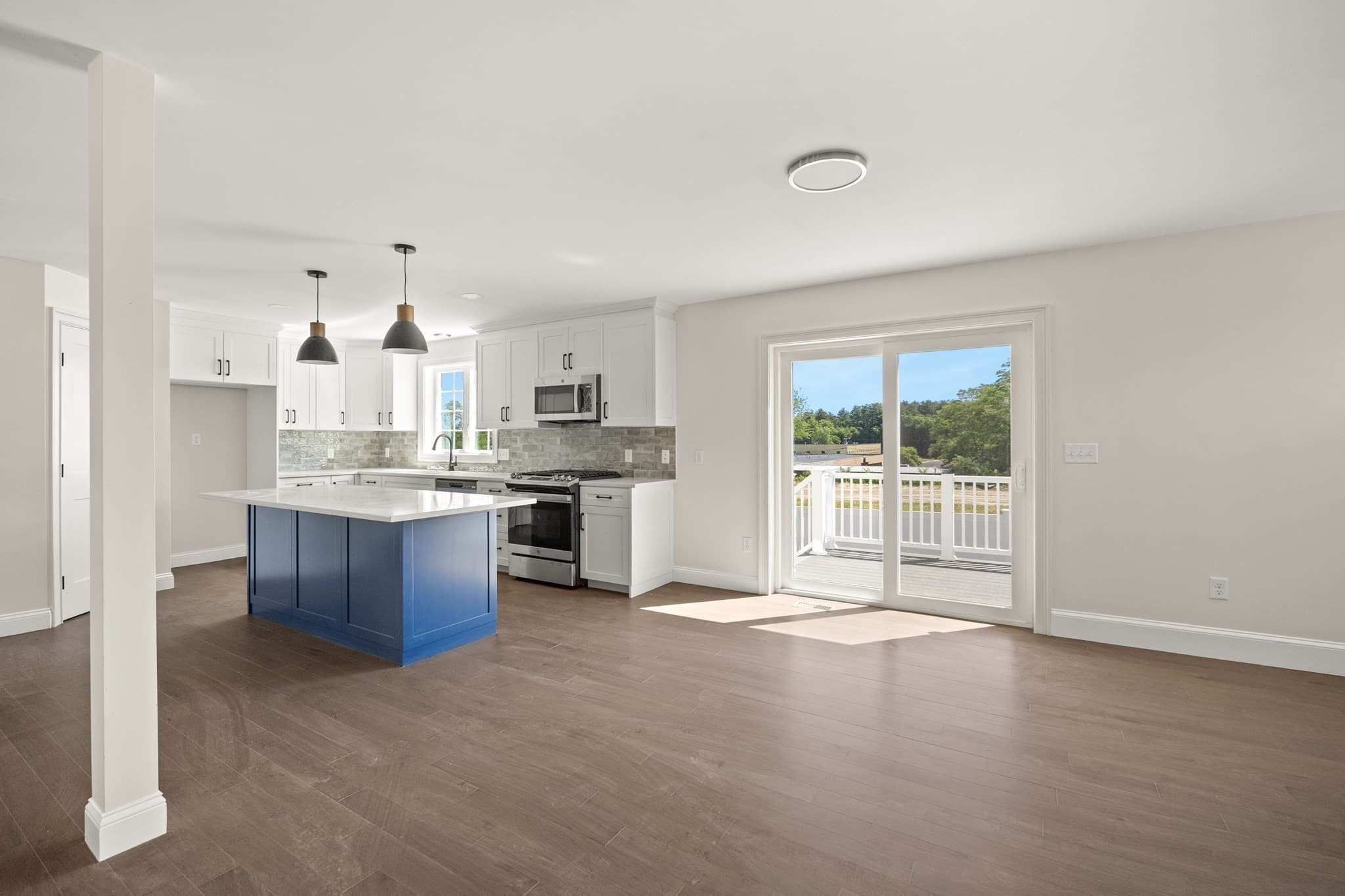 Single Family Residence at 3 Jasmine Way, Bridgewater MA 02324, photo 9 of 37