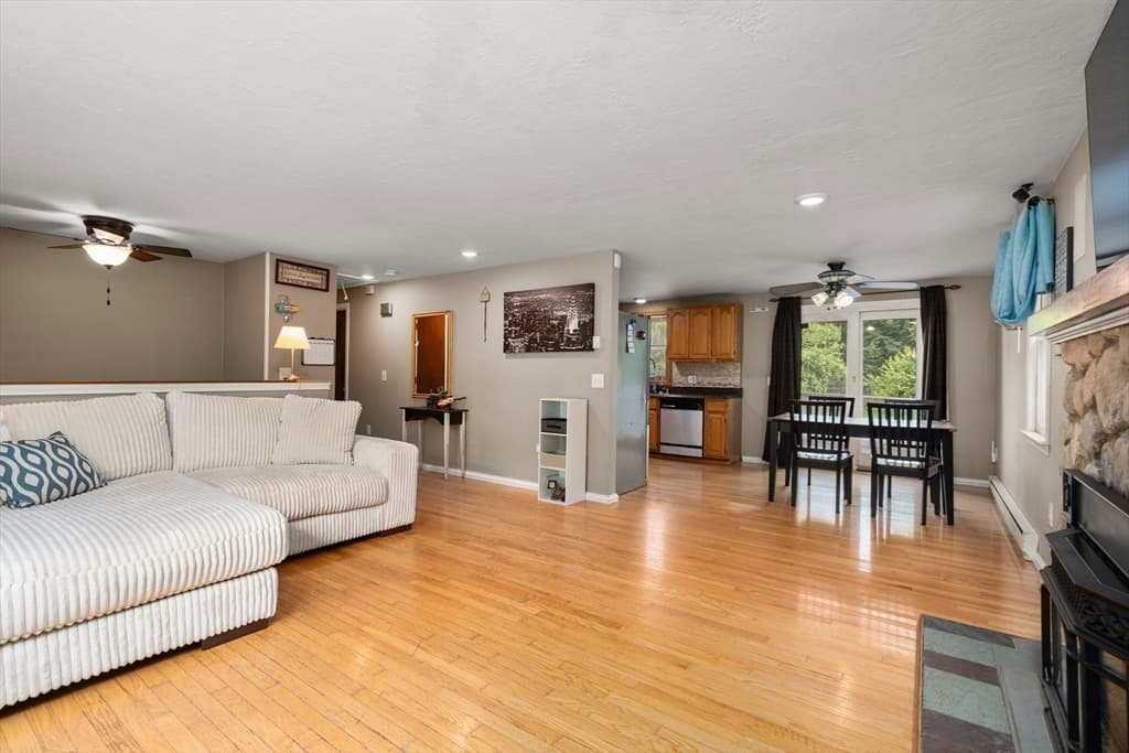 198 Lower Gore Rd, Webster MA 01570 photo 7