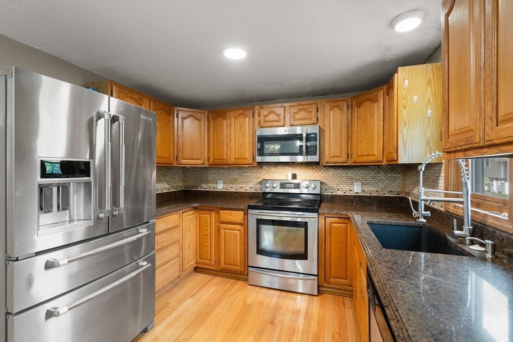 198 Lower Gore Rd, Webster MA 01570 photo 11