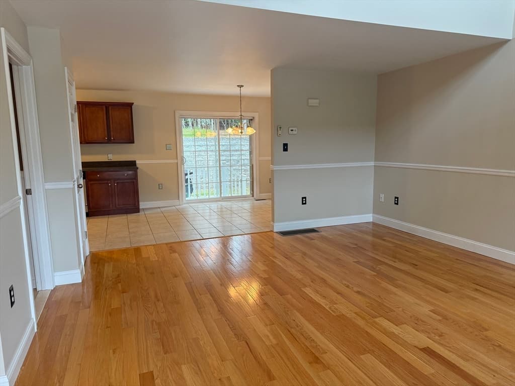 204 Center St # 9, Pembroke MA 02359 photo 9