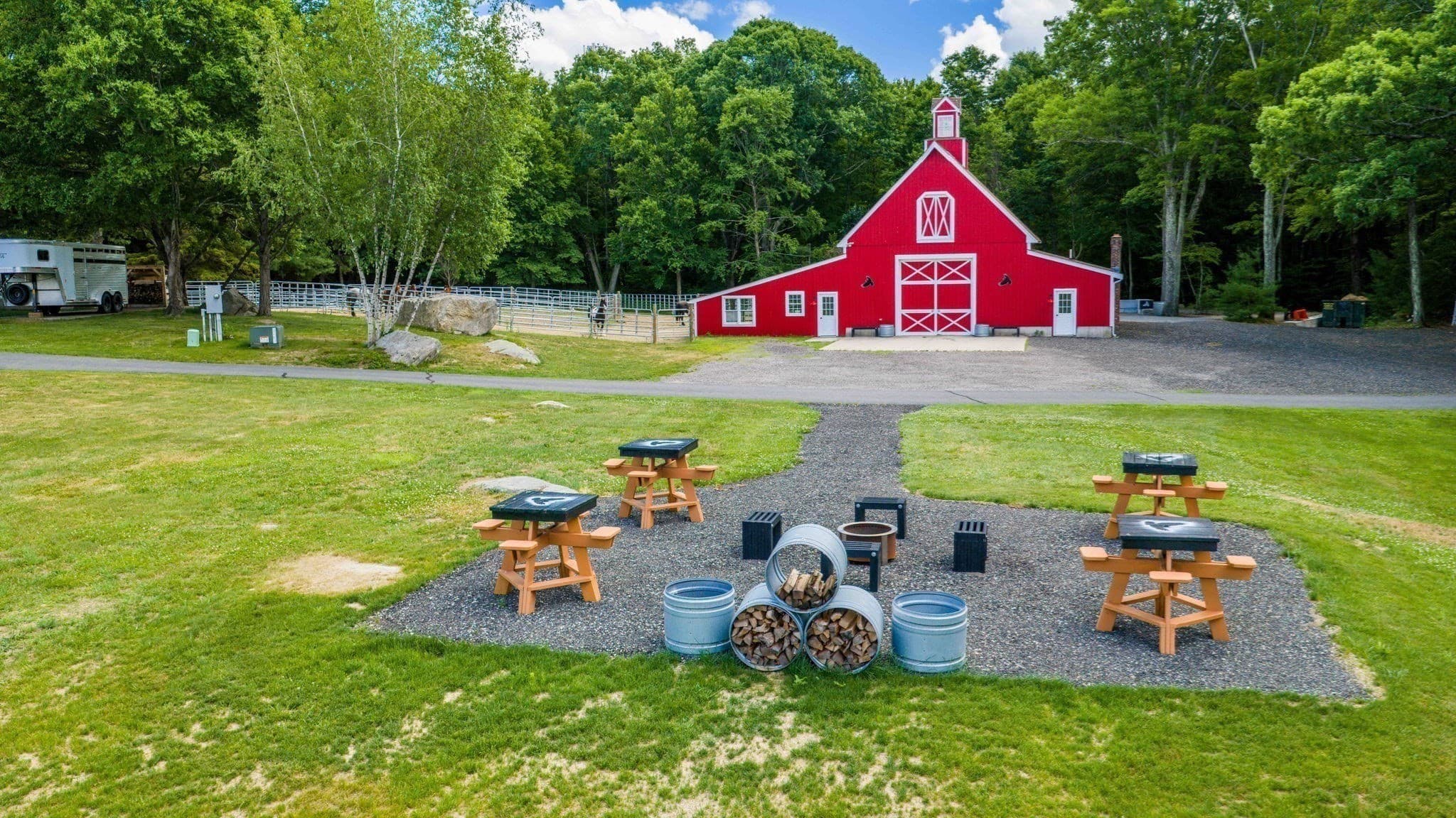 Equestrian at 545 Hazel St, Uxbridge MA 01569, photo 38 of 42
