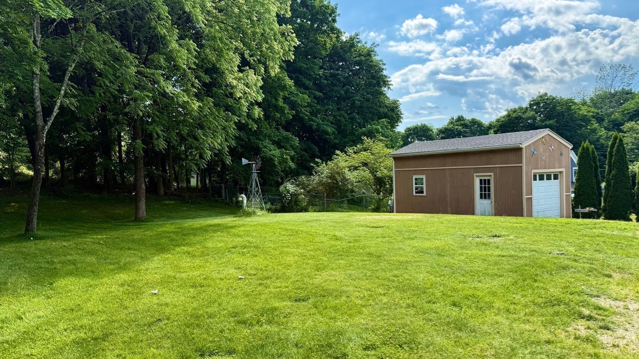Single Family Residence at 9-R Gates Terrace, Sterling MA 01564, Sterling, photo 17 of 21