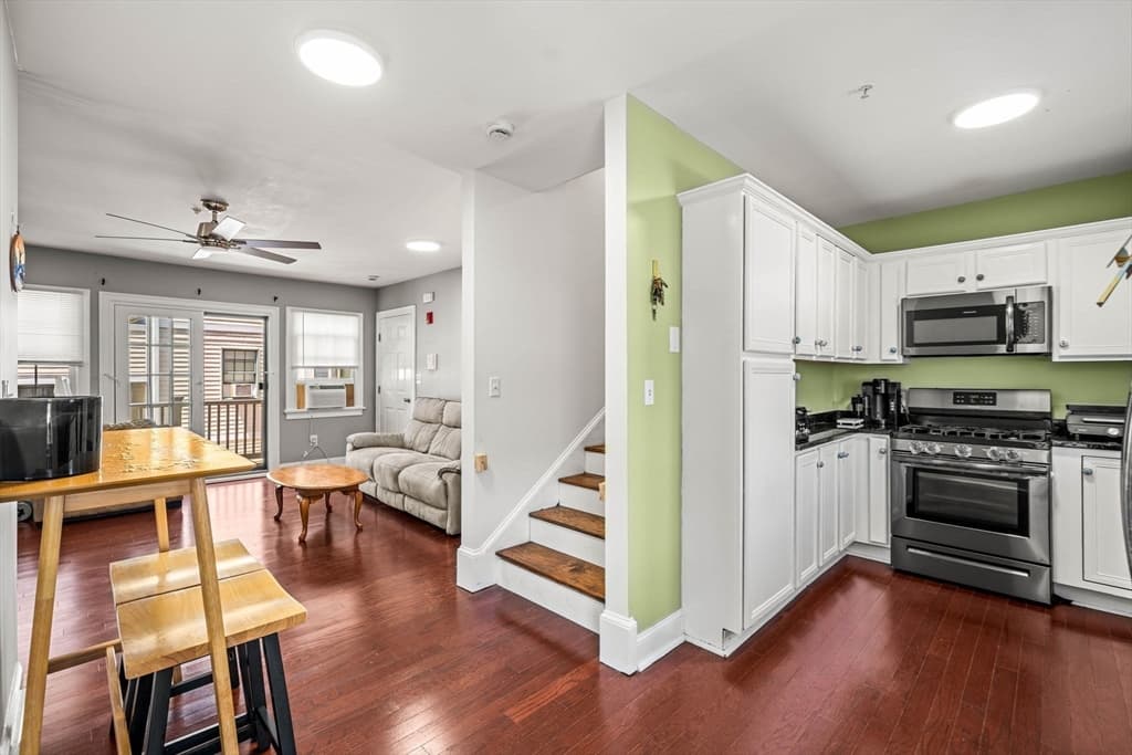 Condominium at 11 Railroad Ave # B4, Salisbury MA 01952, Salisbury, photo 15 of 36