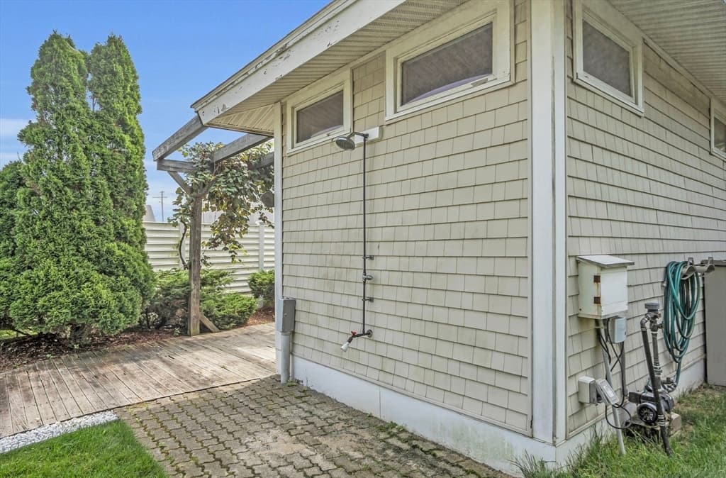 Condominium at 11 Railroad Ave # B4, Salisbury MA 01952, Salisbury, photo 31 of 36