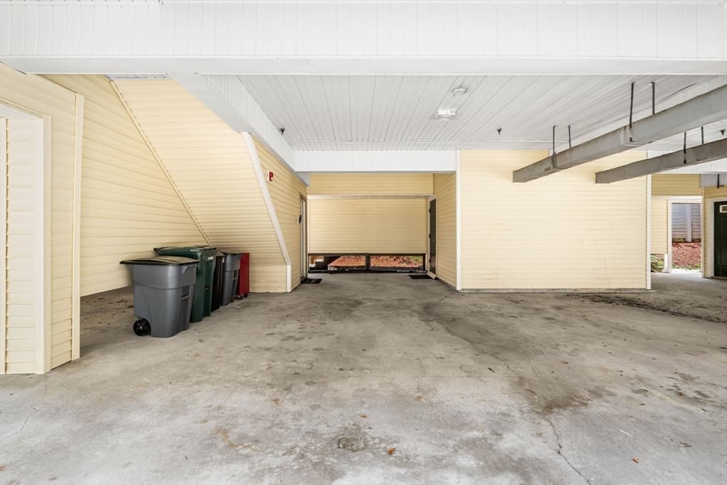 Condominium at 11 Railroad Ave # B4, Salisbury MA 01952, Salisbury, photo 29 of 36