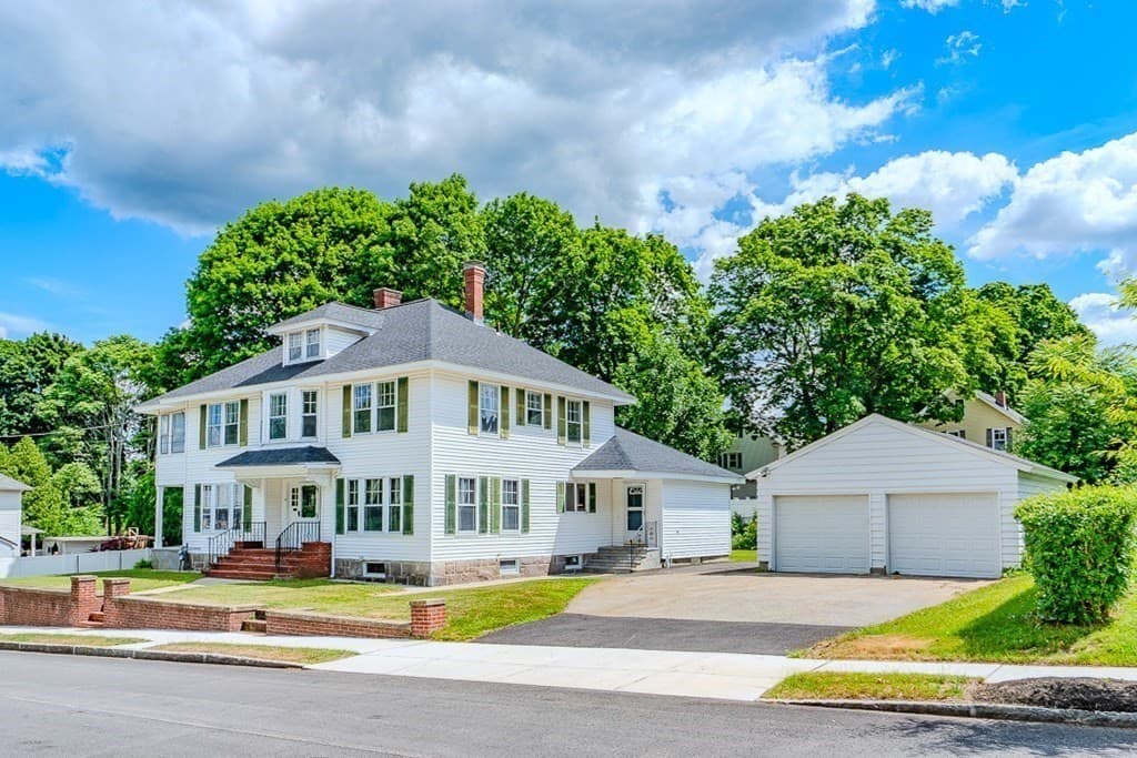 35 Barasford Avenue, Lowell MA 01852