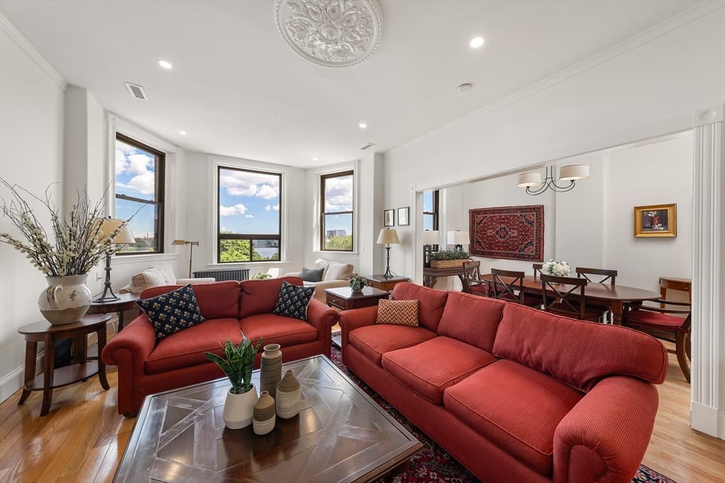 Condominium at 31 Bay State Rd # 4, Boston MA 02215, photo 2 of 42