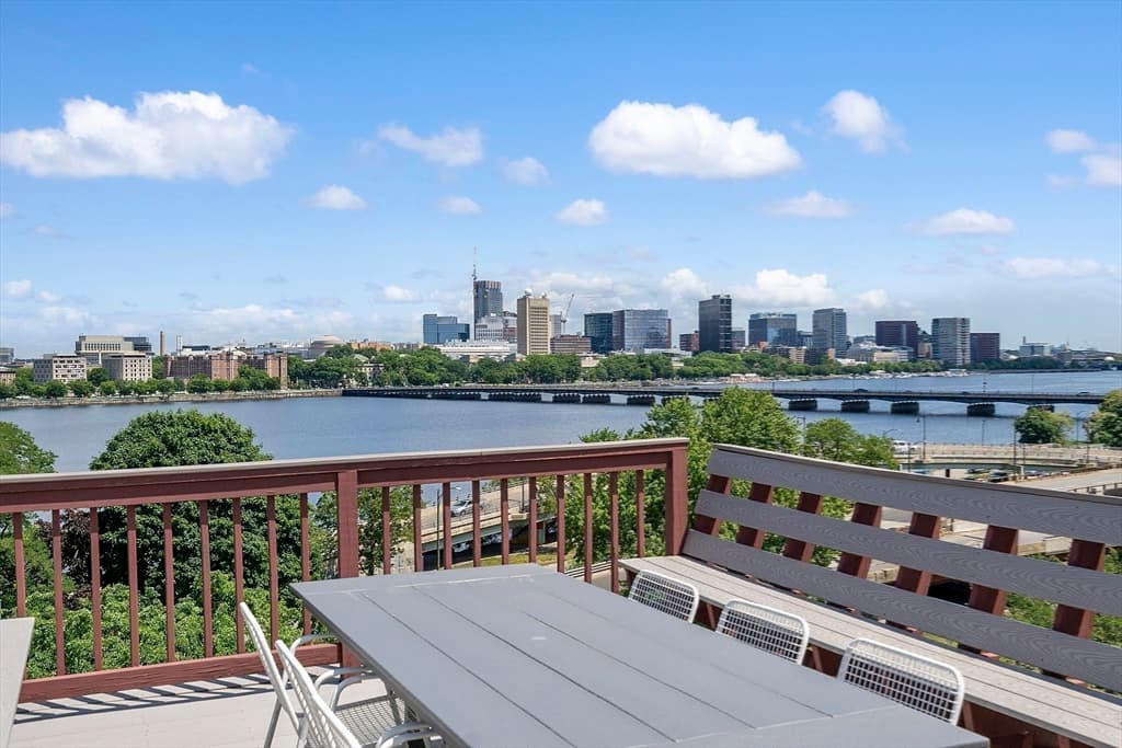 Condominium at 31 Bay State Rd # 4, Boston MA 02215, photo 34 of 42