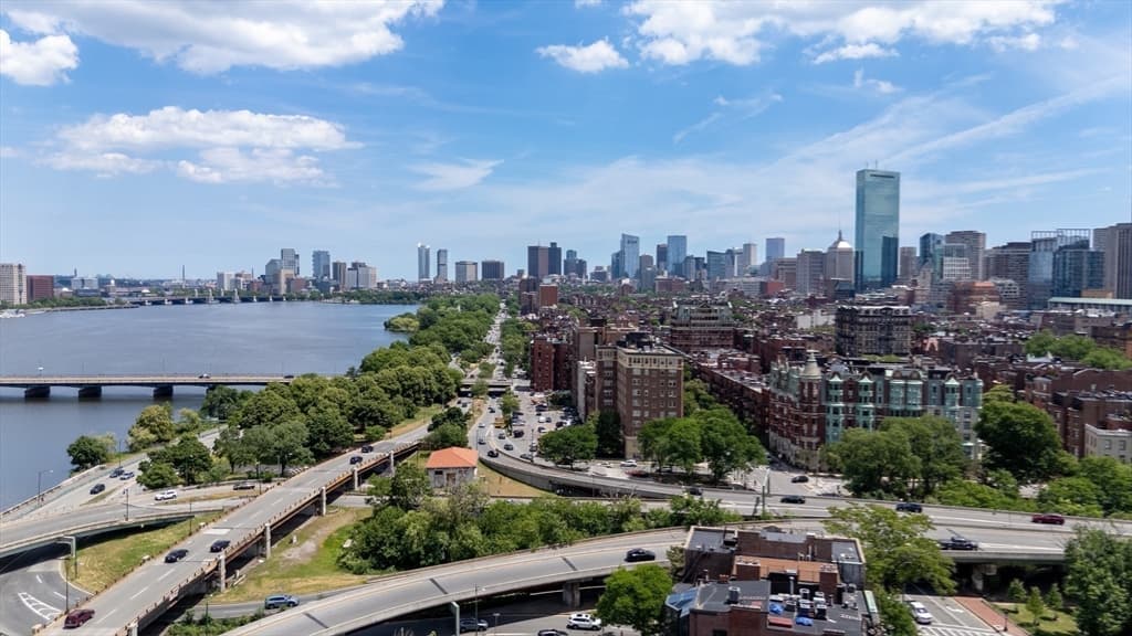 Condominium at 31 Bay State Rd # 4, Boston MA 02215, photo 37 of 42