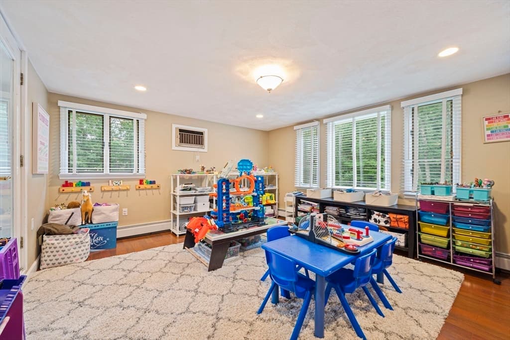 Single Family Residence at 42 Eisenhower Dr, Sharon MA 02067, Sharon, photo 20 of 41