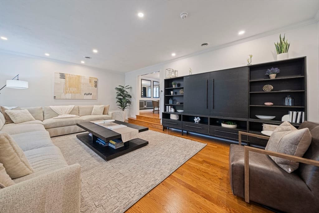 Single Family Residence at 42 Eisenhower Dr, Sharon MA 02067, Sharon, photo 11 of 41
