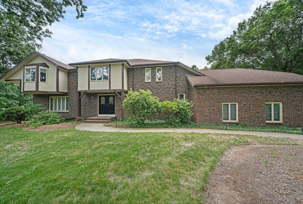Single Family Residence at 42 Eisenhower Dr, Sharon MA 02067, Sharon, photo 40 of 41