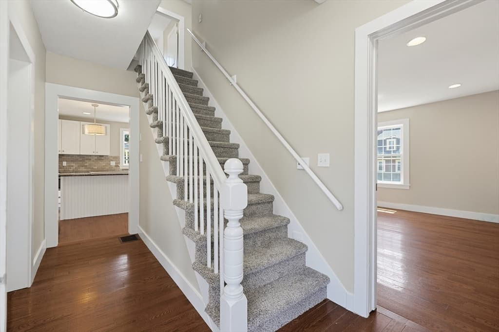 39 Johnston Avenue # 1, Northbridge MA 01588 photo 22