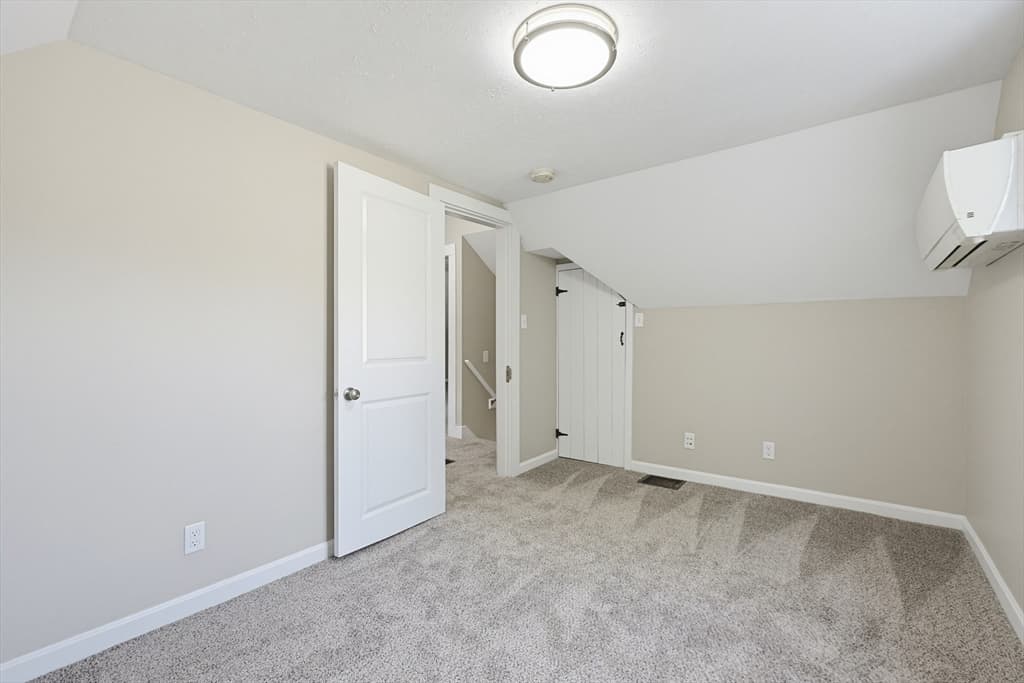 39 Johnston Avenue # 1, Northbridge MA 01588 photo 32