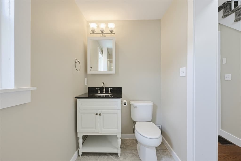 39 Johnston Avenue # 1, Northbridge MA 01588 photo 21