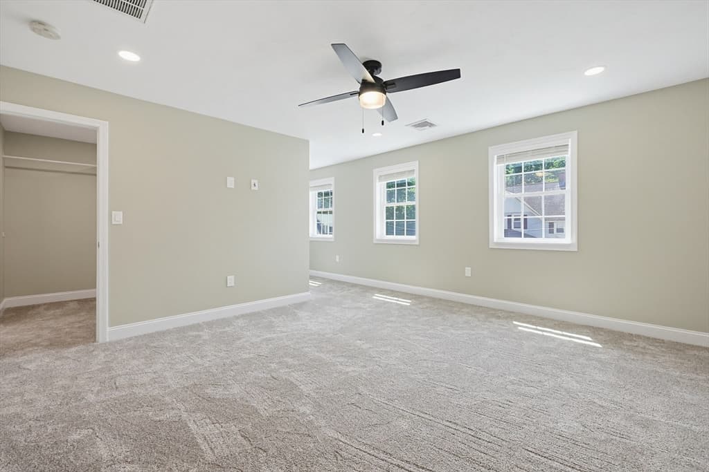 39 Johnston Avenue # 2, Northbridge MA 01588 photo 23