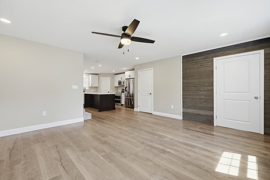 39 Johnston Avenue # 2, Northbridge MA 01588 photo 5