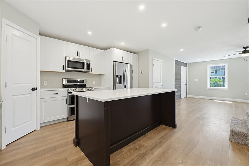 39 Johnston Avenue # 2, Northbridge MA 01588 photo 9