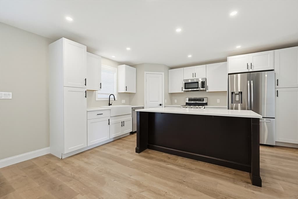 39 Johnston Avenue # 2, Northbridge MA 01588 photo 11