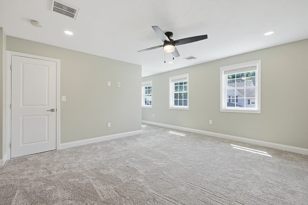 39 Johnston Avenue # 2, Northbridge MA 01588 photo 19