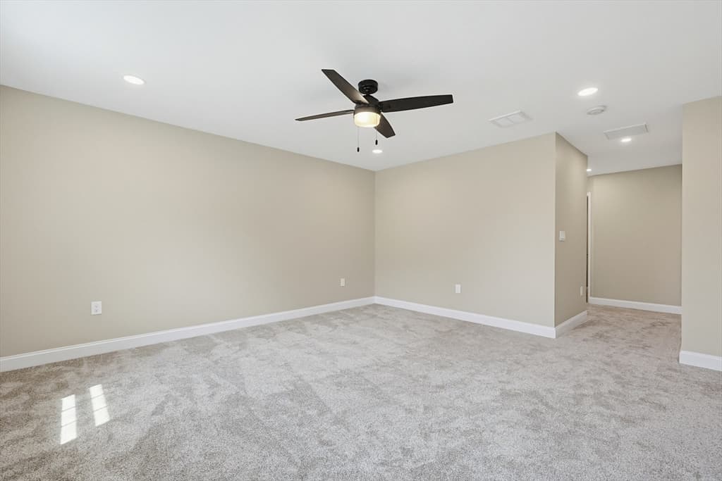 39 Johnston Avenue # 2, Northbridge MA 01588 photo 21