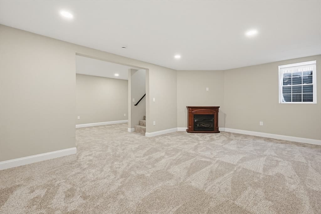 39 Johnston Avenue # 3, Northbridge MA 01588 photo 34