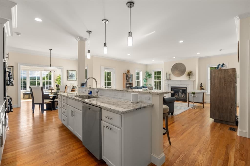 47 Cypress Ln # 47, Wilbraham MA 01095 photo 4