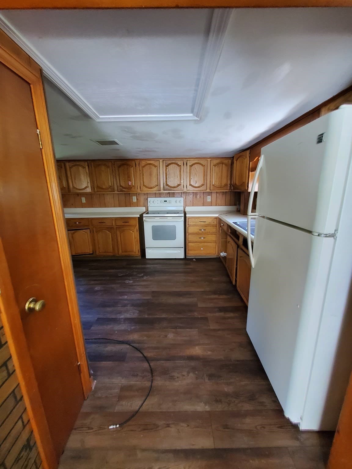 Single Family Residence at 76 Aspen St, Ware MA 01082, photo 2 of 13