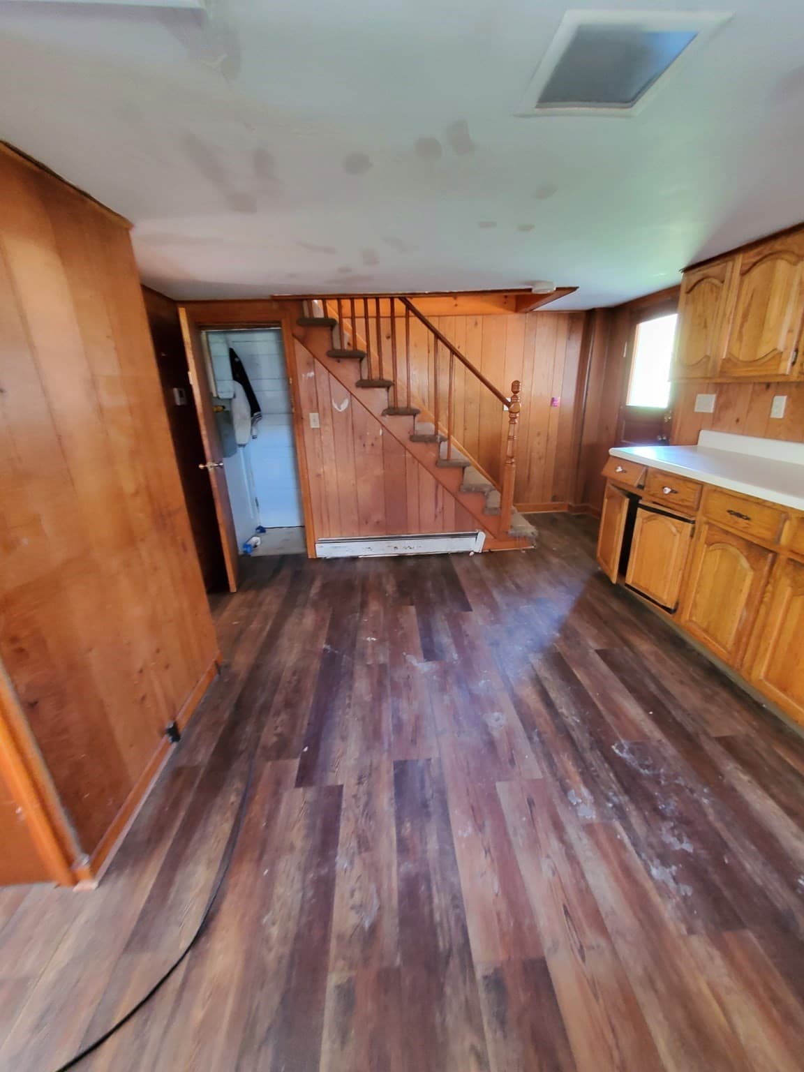 Single Family Residence at 76 Aspen St, Ware MA 01082, photo 3 of 13