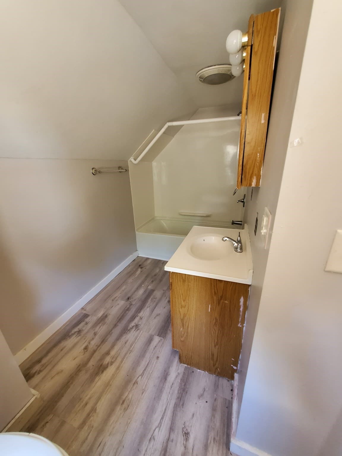 Single Family Residence at 76 Aspen St, Ware MA 01082, photo 9 of 13