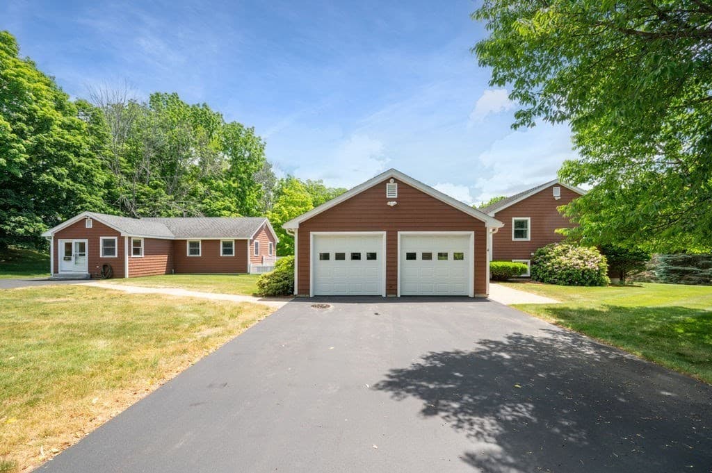 4 Fern Avenue, Amesbury MA 01913 photo 3