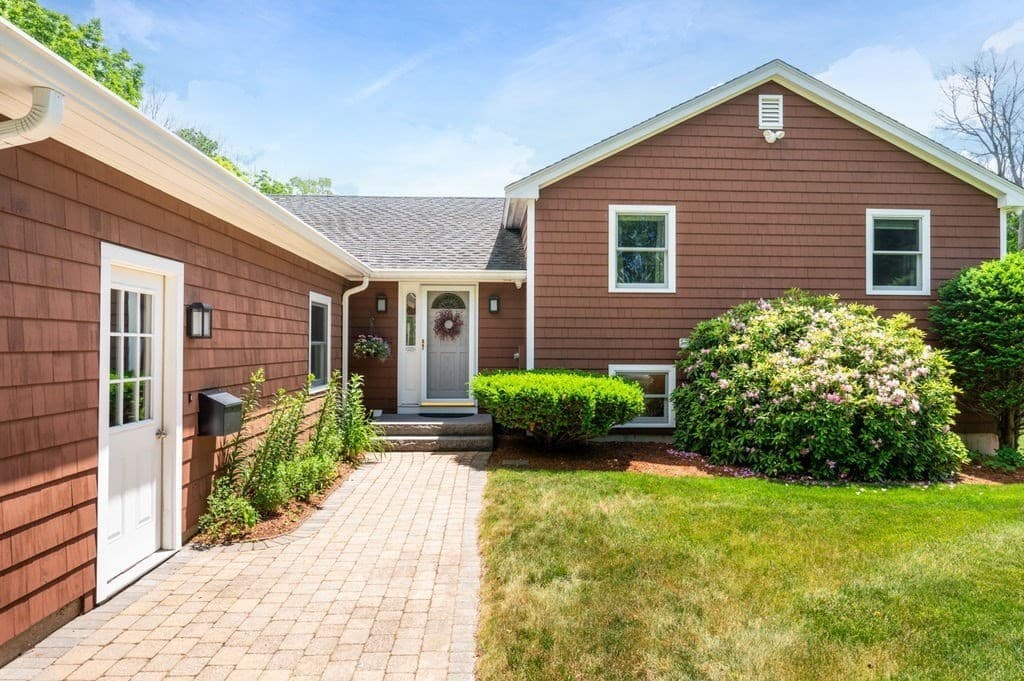 4 Fern Avenue, Amesbury MA 01913 photo 5