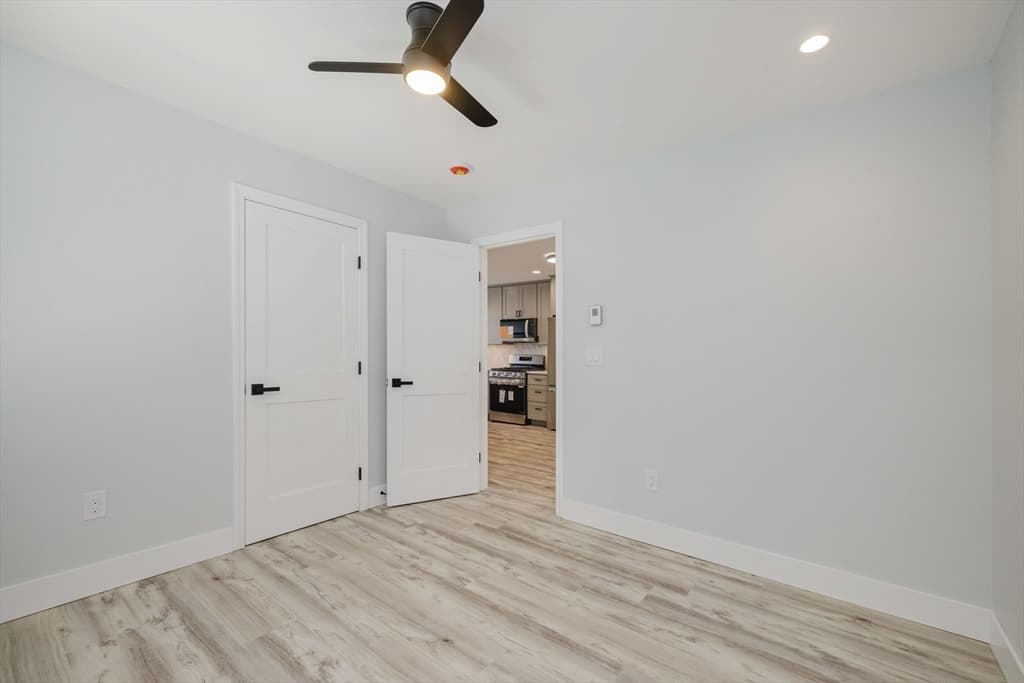 172 Nashua St, Fall River MA 02721 photo 16