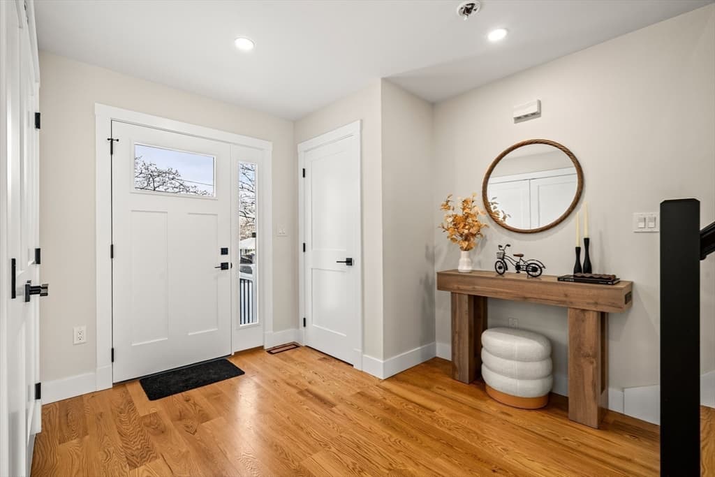 37 Neillian Way # 37, Bedford MA 01730 photo 4
