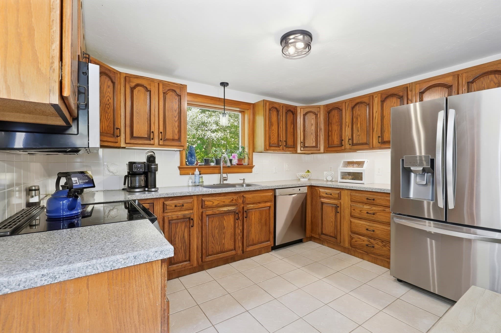 Single Family Residence at 10 Checkerberry Ln, Sandwich MA 02644, photo 6 of 22