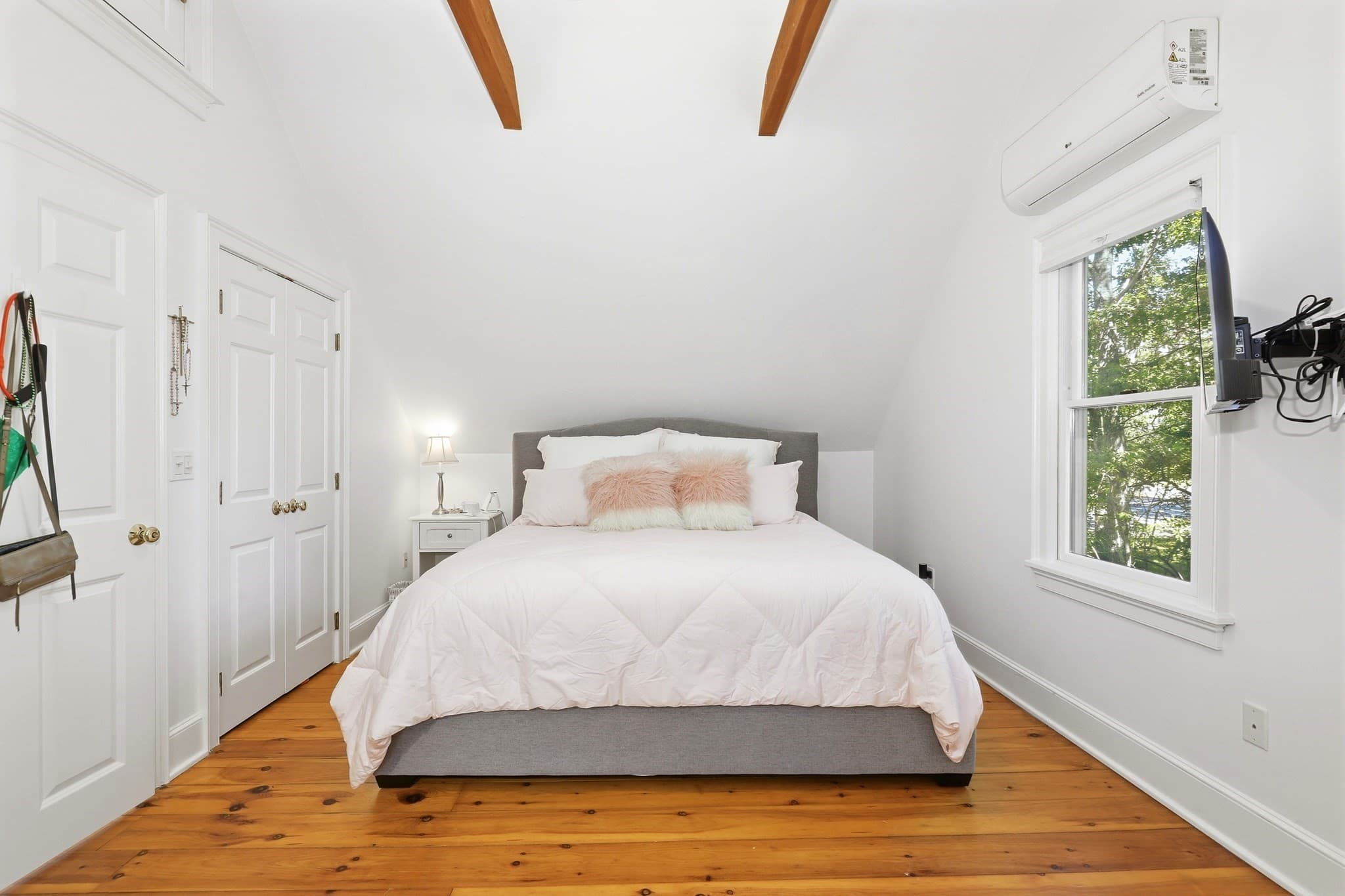 Single Family Residence at 10 Checkerberry Ln, Sandwich MA 02644, photo 12 of 22