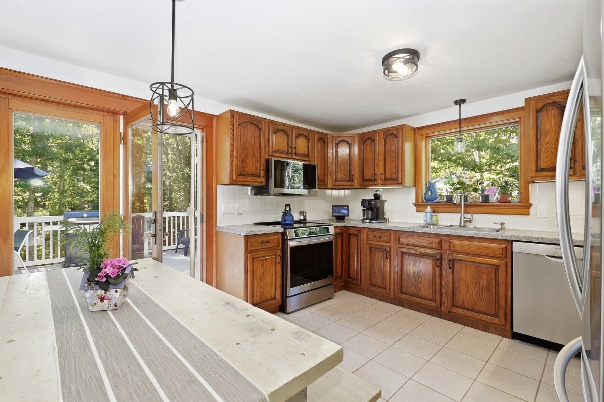 Single Family Residence at 10 Checkerberry Ln, Sandwich MA 02644, photo 7 of 22