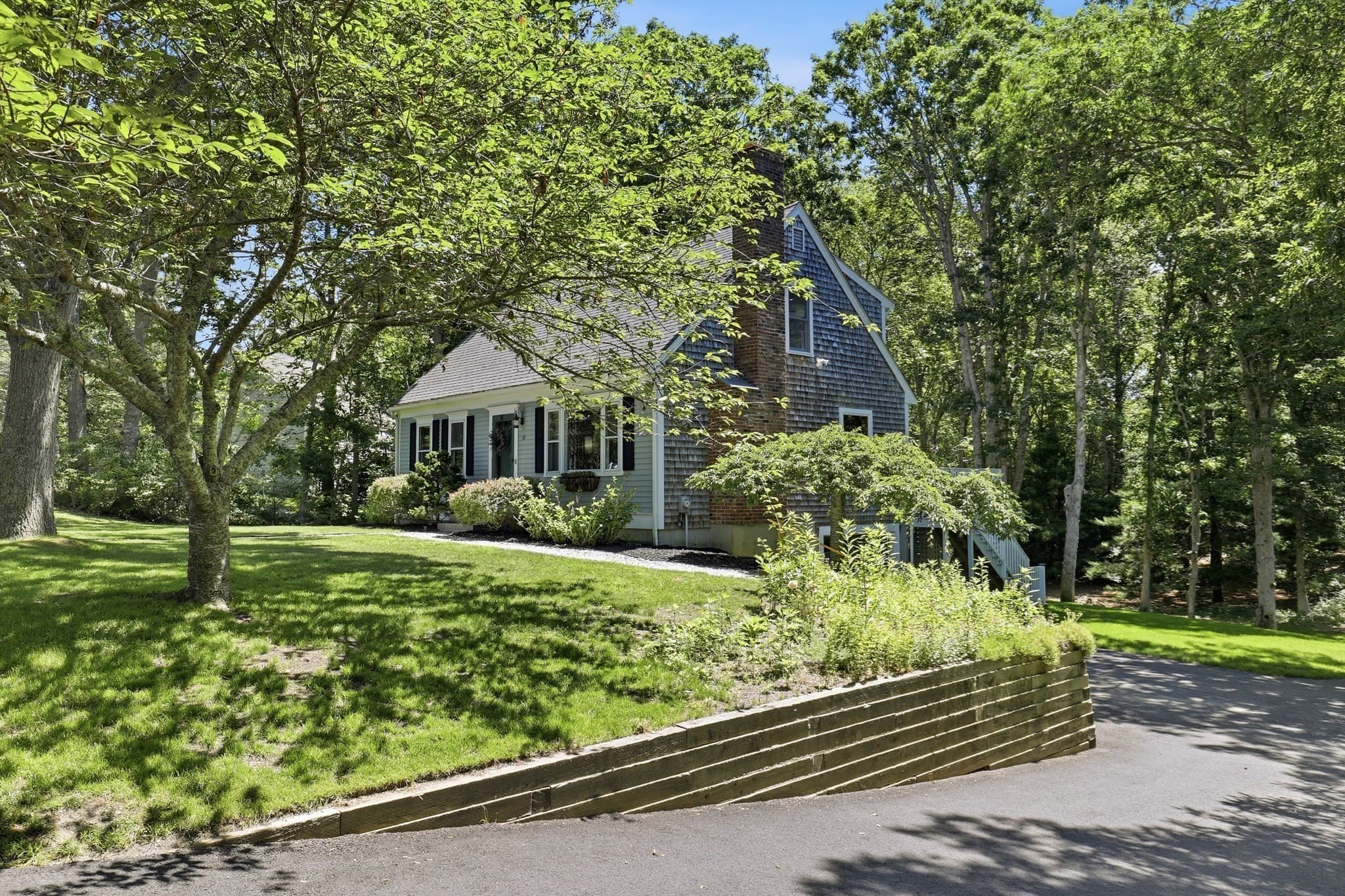 10 Checkerberry Ln, Sandwich MA 02644