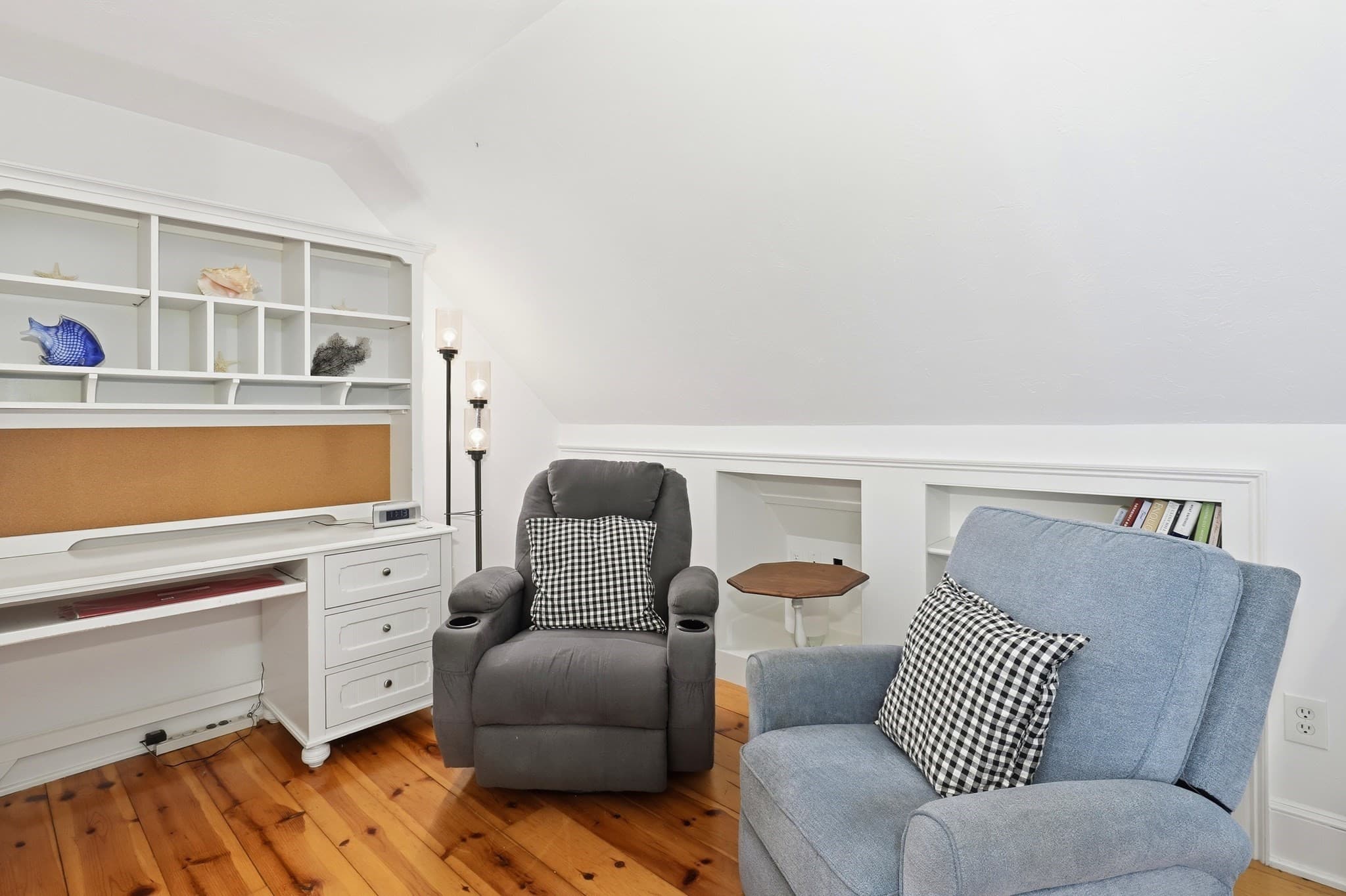 Single Family Residence at 10 Checkerberry Ln, Sandwich MA 02644, photo 15 of 22