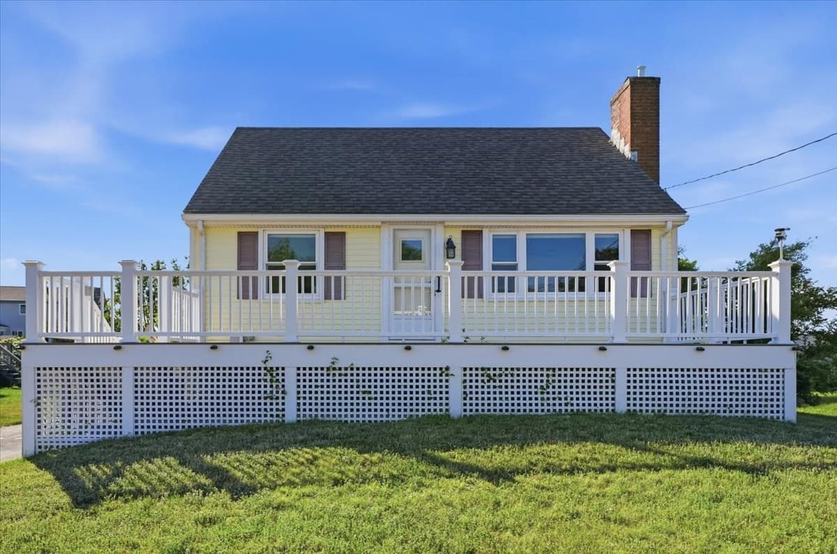 57 Academy Dr, Bourne MA 02532