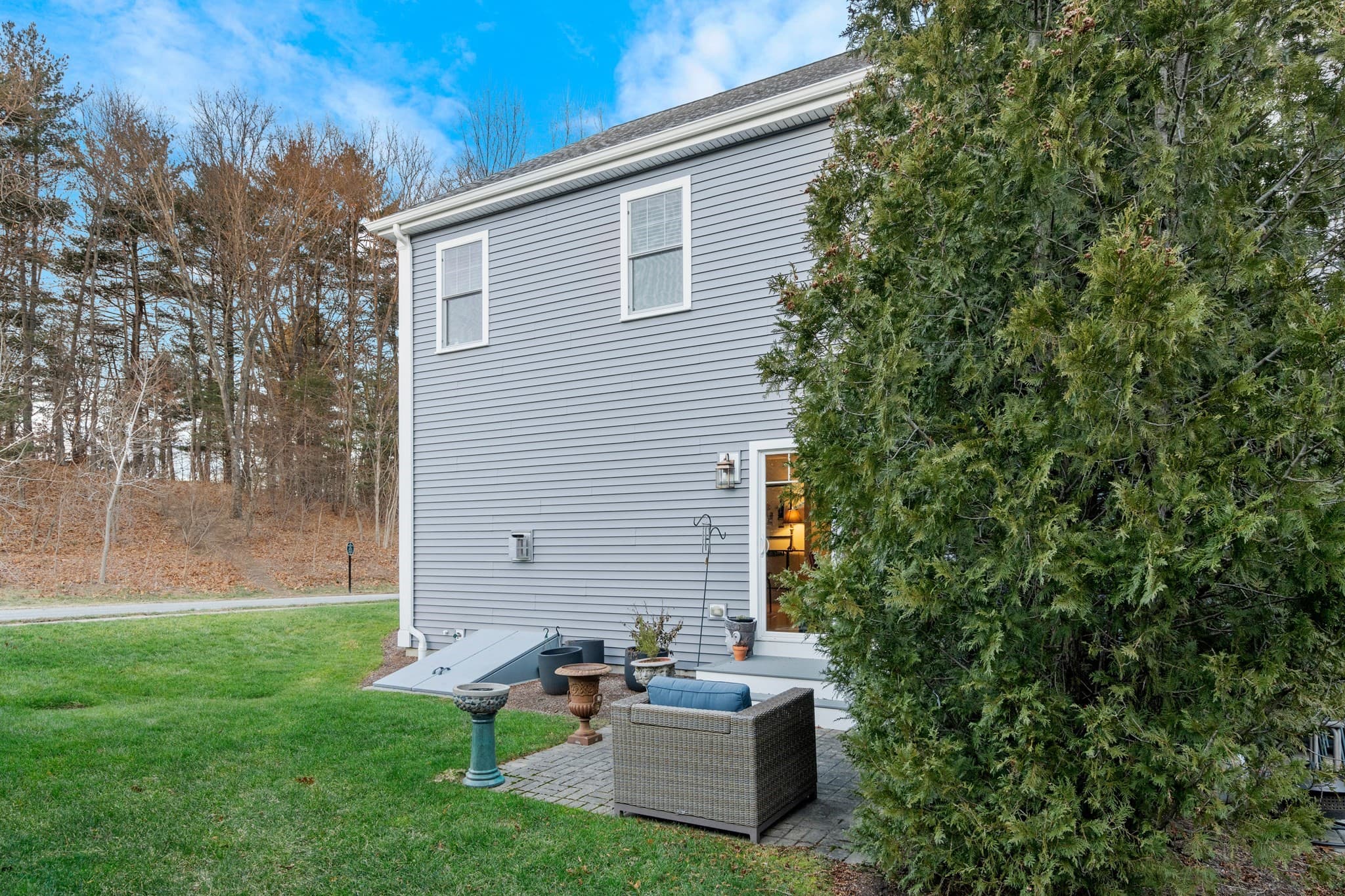 Single Family Residence at 1 Green Ln # 1, Framingham MA 01701, photo 33 of 36