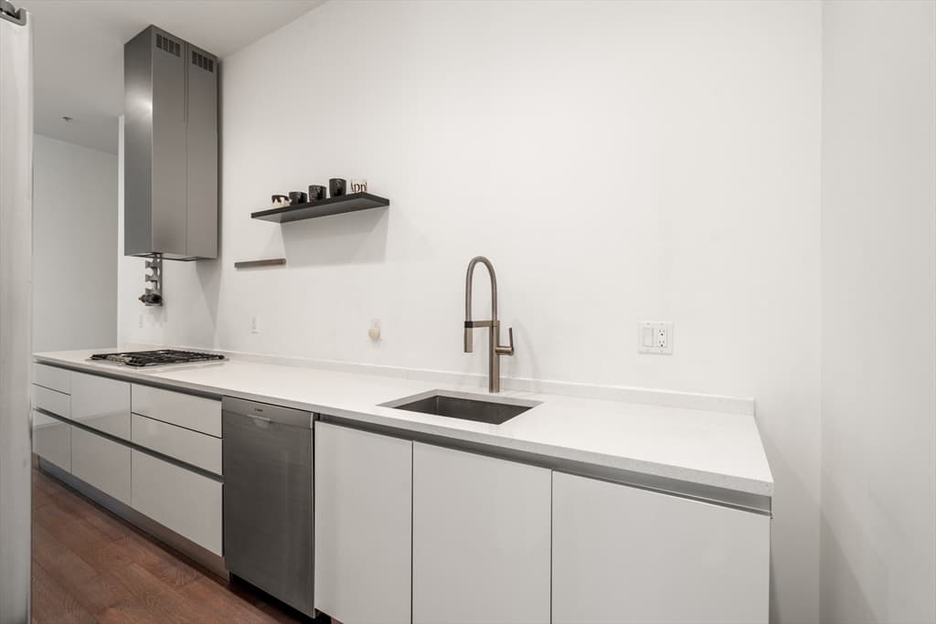 Condominium at 618 E Second Street # 3, Boston MA 02127, Boston, photo 7 of 18