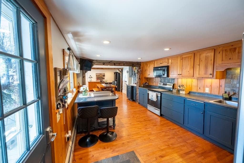 15 Lake View Dr, Spencer MA 01562 photo 9