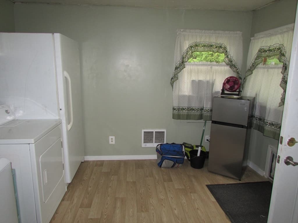Multi Family at 10 Bartlett St, South Hadley MA 01075, South Hadley, photo 10 of 41